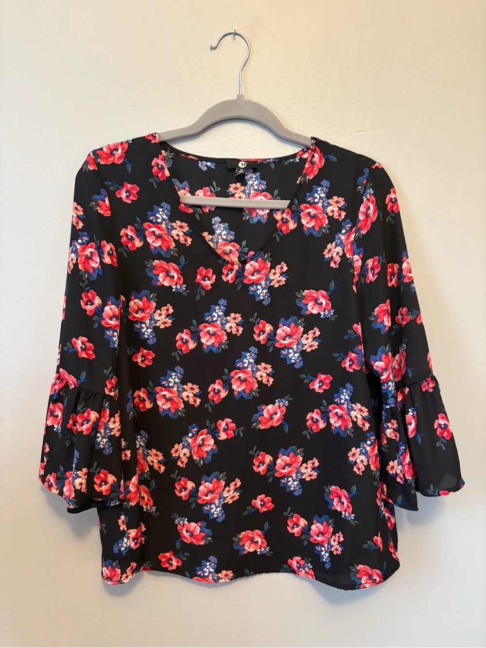Black Floral V-Neck Ruffle Sleeve Blouse - Black with Red Floral